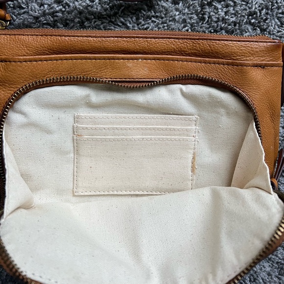 Margot New York Genuine Brown Leather Crossbody Bag - Picture 3 of 11